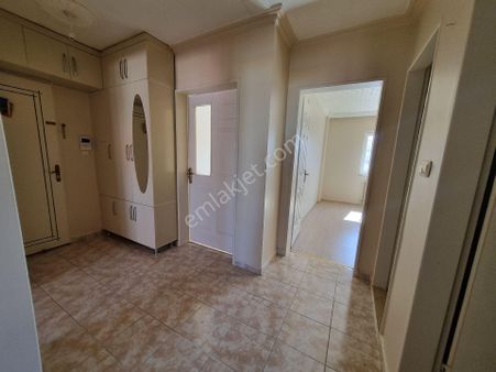 Sincan Yenikente-acil Satılık-masrafsız Uygun Okular Bölgesinde