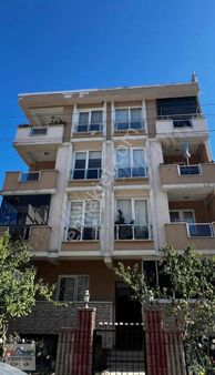 Erdemir Emlaktan Denize 50 Metre 2+1 Asansörlü