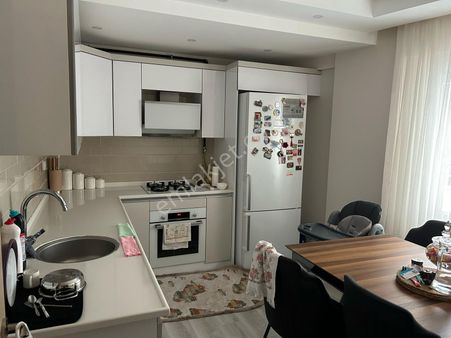 Kaya Emlak'tan Kemalpaşanın Merkezinde Acil Satılık 3+1 Doğalgazlı Daire