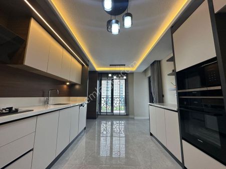 Duru Emlak'tan █ Bulvarda Ön Cephe, K.otoparklı Ultralüks 190m² 4+1