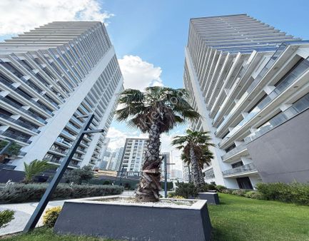 Şahane'den Merkezi Konumda Bölgenin En Güzel 2+1 Dairesi