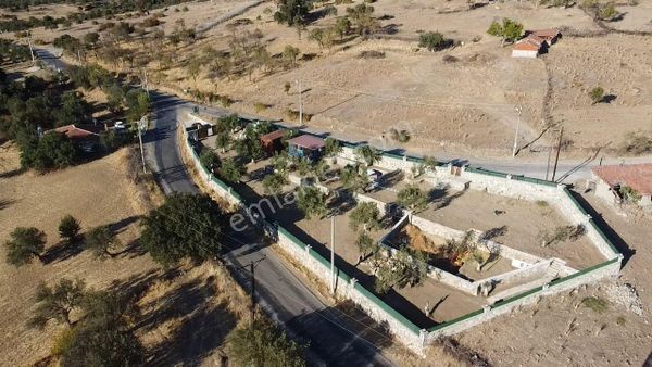 Ön Emlak'tan Burhaniye Bahadınlı Köyünde Satılık 1.400 M2 Hobi Bahçesi Zeytinlik!