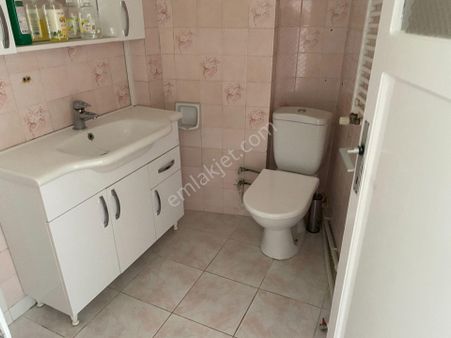 Destan-051-k.m.paşa Sümbülefendi Yanı Sk 2 Oda 1 Salon 75m2-3.son Kat-kombili-bakımlı-yeni-boyalı-