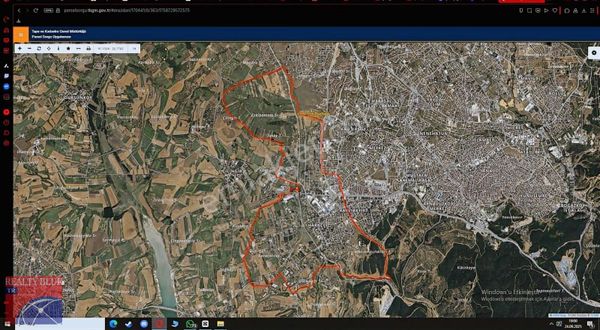 Arnavutköy Haraççı 3700 M2 Satılık Arsa