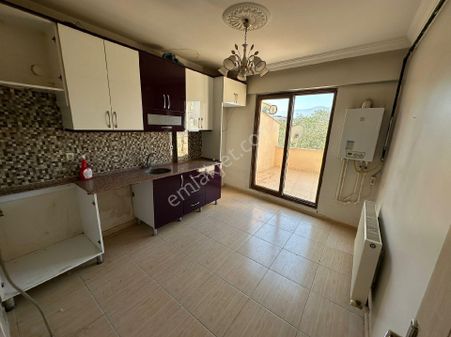 Bilginoğlu Emlak'tan Muradiye De 2+1 Kiralık Diare