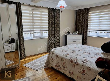 Şehir Merkezinde Satılık Daire!