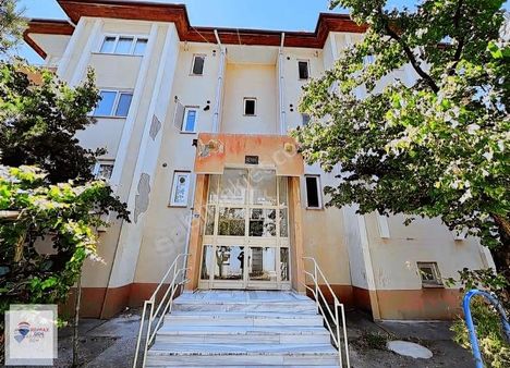 Remaxdem'den Mengüceli Mah 2+1 Depozitosuz Kiralık Daire