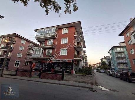 Civandan Sporkentte Fırsat Genis 3+1 Daire Köşe Parsel