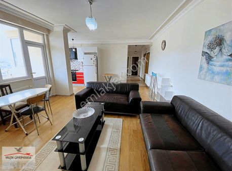 Körfez'de Defne Sitesinde Deniz Manzaralı Satılık 2+1 Daire