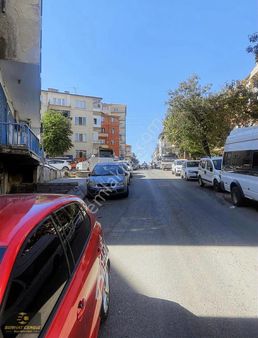 Karşıyaka 511 Sokakta Kiralık Dükkan