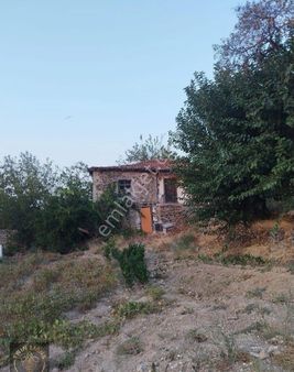 Kazdağları Çanakkale Bayramiç'te 700 M2 Arsa İçersinde İki Katlı Taş Ev