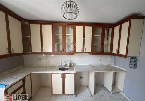 Lider’den Adana Çukurova Toros Mahallesinde Mavi Bulvar Civarında 3+1 Kapalı Mutfaklı Geniş Daire