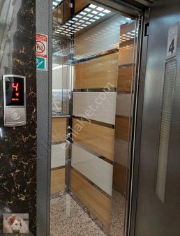 Esen Emlak Aracılığıyla***marmara Caddesi-çift Mutfak 4+1 *(boş)