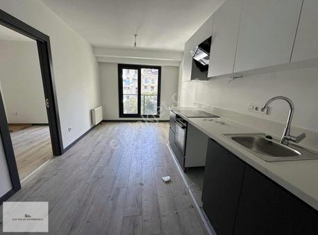 Elif Emlaktan Satılık Lüks Residance 1+1