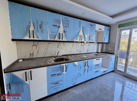 Burak Emlaktan Aşağı Pazarcıda Asansörlü Arakat Tadında Daire