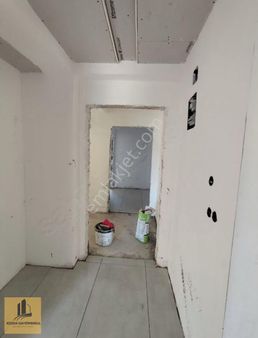 Kozan Gayrimenkulden Hacımirzalı Kavşağında Az Katlı Sıfır