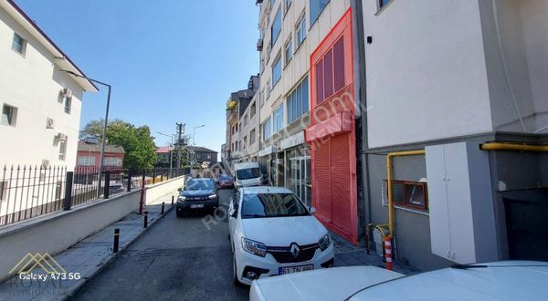 Trabzon Meydan'da Kiralık Dükkan ( 250 M2 )