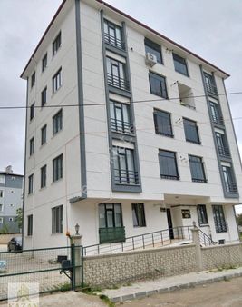 Kazan Emlak`'tan Acil Satılık Site İçerisinde Lüks Daire