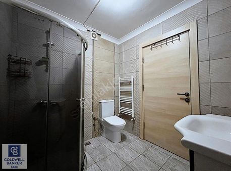 Ayvalık 150 Evler Mahallesin'de Kiralık 3+1 Daire