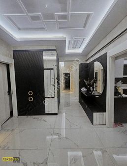 Beştepenin Kalbinde, İki Cepheside Park Site 3.5+1 Satlık Daire