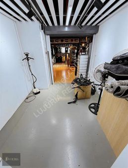 Viaport Venezia Avm Çarşı Pazar Alanında 25 M² Kiralık Dükkan