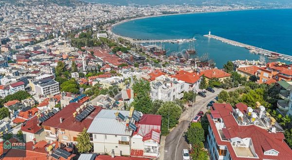 Alanya Kale'de 3 Adet 1+1 Tek Tapuda