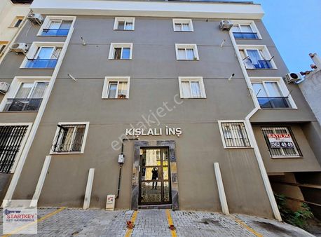 İzmir Eşrefpaşa Zafertepe Mahallesi Satılık 1+1 Daire