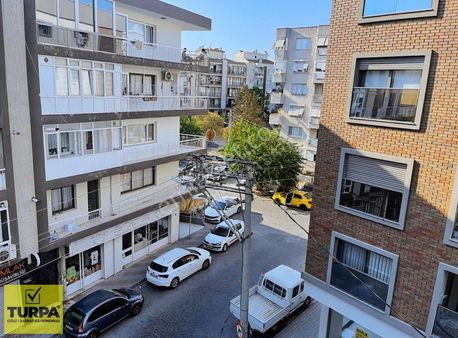 Girne Bulvarı Geniş 2+1 Satılık