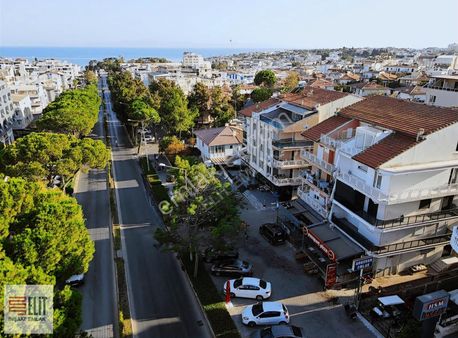 Elit Emlak'tan Atatürk Bulvarında Altınkum Plajına 400 Metre 2+1
