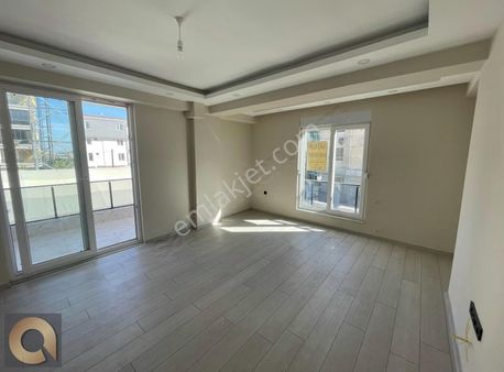 Demirel Mah.tramvaya Adım Mesafede Güney Cephe