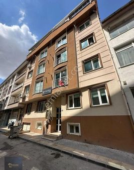 Tekin'den Dumlupınar'da Kiralık Geniş Ayrı Mutfaklı 2+1 Daire