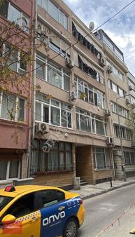 Nişantaşı Teşvikiye Bahçe Katı İçi Yenilenmiş Kiralık 2+1 Daire