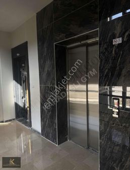 Döşemealtı Yenıköyde 2+1 Sıfır Satılık Katta Daire