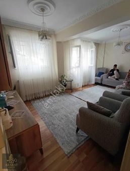 Esenler Tuna Mahallesinde Satılık Bahçe Katı Fırsat Daire..!!