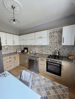 Onur Pehlivan'dan Uludağ Mahallesinde Satılık 3+1 Daire