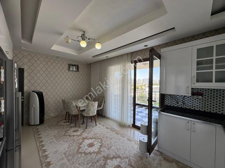 Otogar Karşısı Bağcılarda 4+1 Satılık Daire