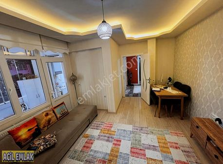 Acil Emlaktan Yeni Bina Lüks Yapılı Cepheler Açık