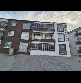 Karayaz'dan Harika Konumda Geniş 2+1 Kapalı Mutfak Daire