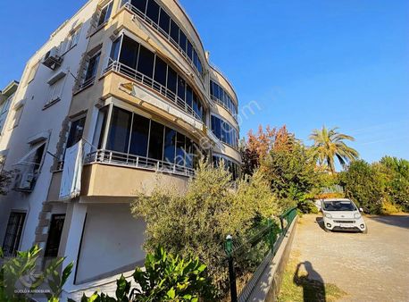 Güçlü Kardeşler Altınoluk Merkezde 2+1 İçi Sıfır Daire