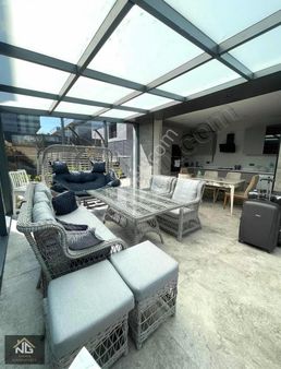 Tuzla Tepe Örende Kış Bahçeli Ultra Lüx Eşyalı Satılık 4+1 Villa