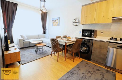 Türk Emlak Ofisi'nden Havuzlu Sitede Eşyalı 1+1 Satılık Daire