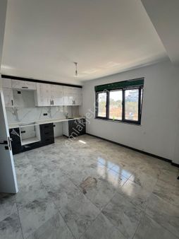 Varsak Demirel Mh'de Genişletilmesi Daire Sahibine Ait 2+1 Havuzlu Satılık Daire Bu Fiyata Son