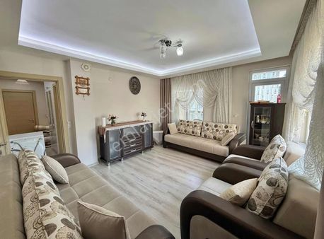 Konuksever'de Ara Katta Merkezi Konumda Yeni Binada 2+1 Daireee