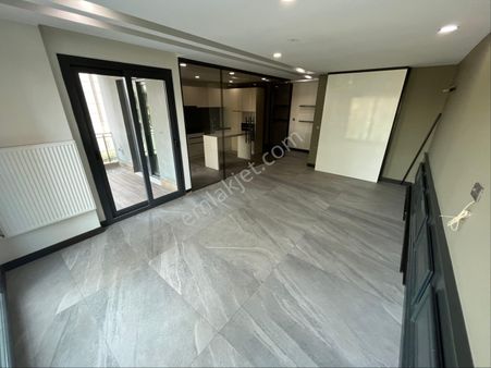 İz'den Gürselpaşada Full+full Site Konseptli 3+1 Daire