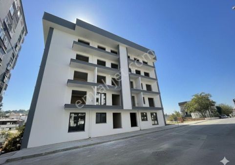 Bal Gayrimenkul -bucada Okullara Yakın Yatırımlık 1+1 Daire