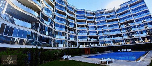 Ulukent Smyrna Garden Sitesinde Arakat Havuz Cepheli Kiralık 3+1