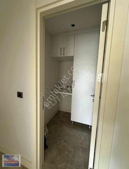 Beyklikdüzü Gülyapı Kavaklı Konaklarında Satılık 155m2 3+1 Daire