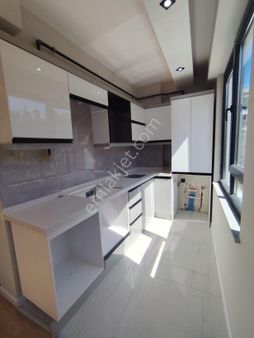 Çamlıca Tombakzade Caddesi Yakını Satılık 2