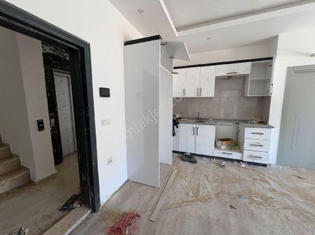 Ciplaklı 1.5 Aya Teslim 2+1 Tapu Hazir Satilik Daire