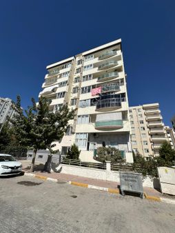 Atakentte Acil Emlaktan Site İçerisinde 2+1 Satılık Daire